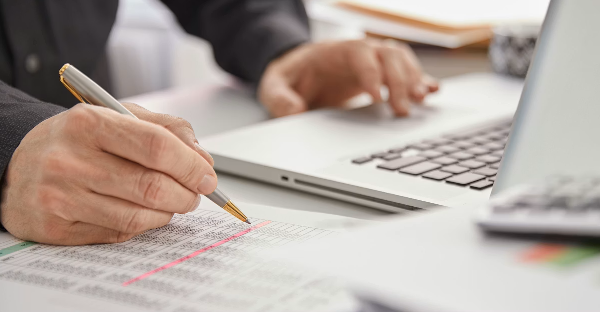 Navigating 2026 Tax Season: An Online Accounting Guide for US Entrepreneurs